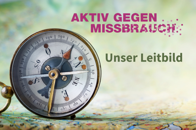 Kompass auf Landkarte